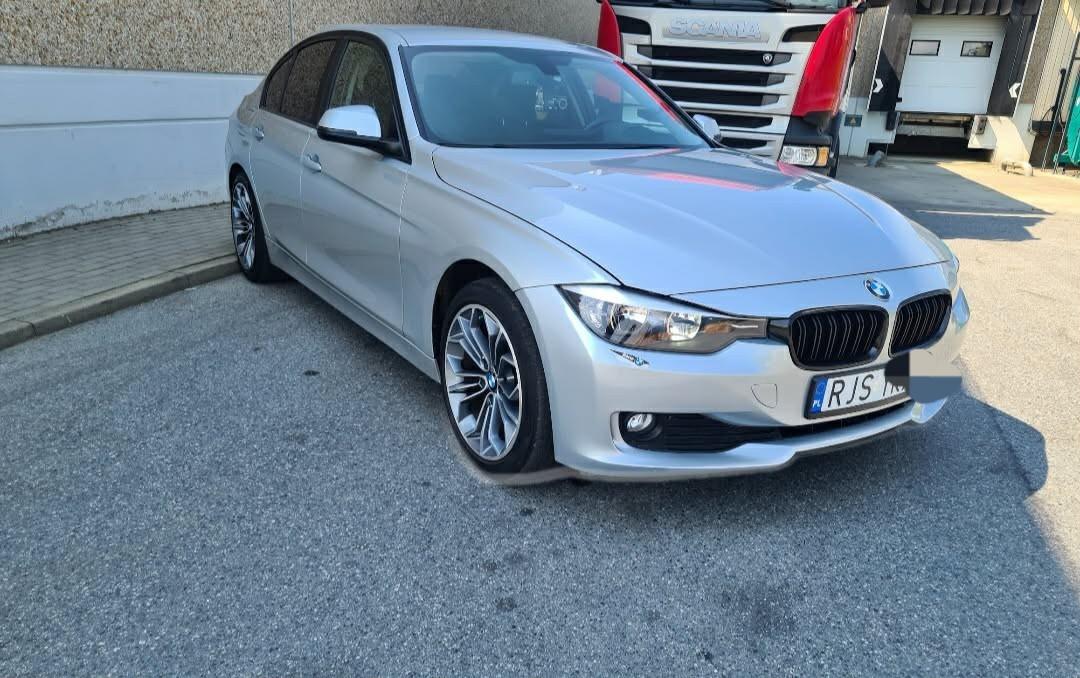 Bmw f30 316d.  160km