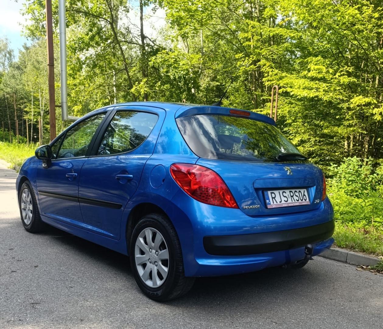 Peugeot 207/ 1.6 HDi 90 koni / klimatyzacja / 5 drzwi