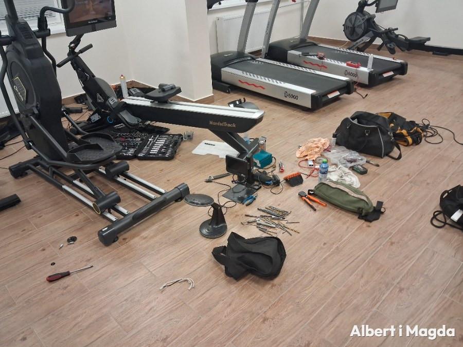 Regeneracja tapicerki na siłowniach, w klubach fitness i studiach tren