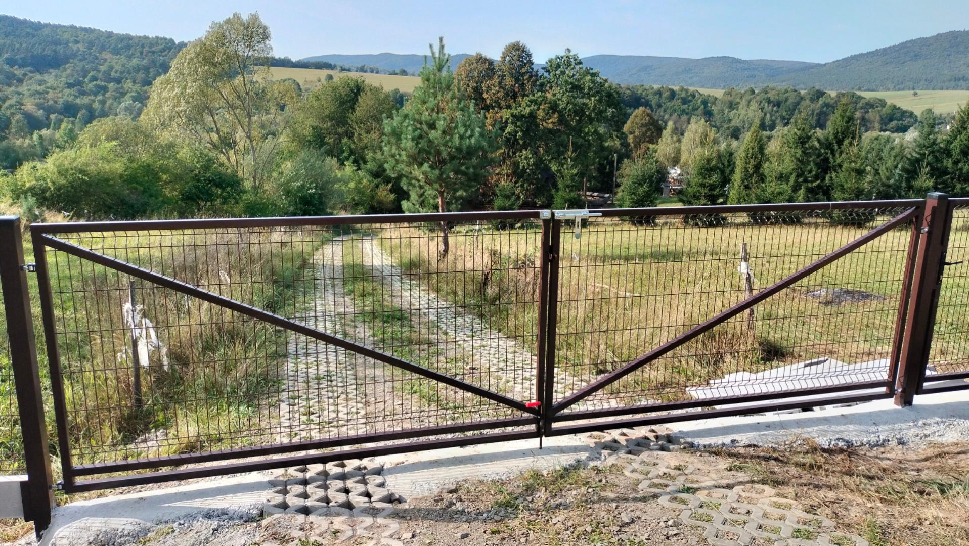 Kompletne ogrodzenie systemowe h-150cm z montażem
