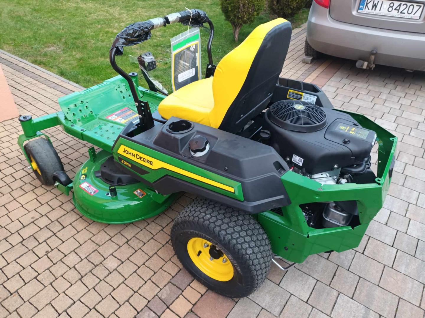 JOHN DEERE Z 315 E/zerowy promień/traktorek/nowy/ztrak