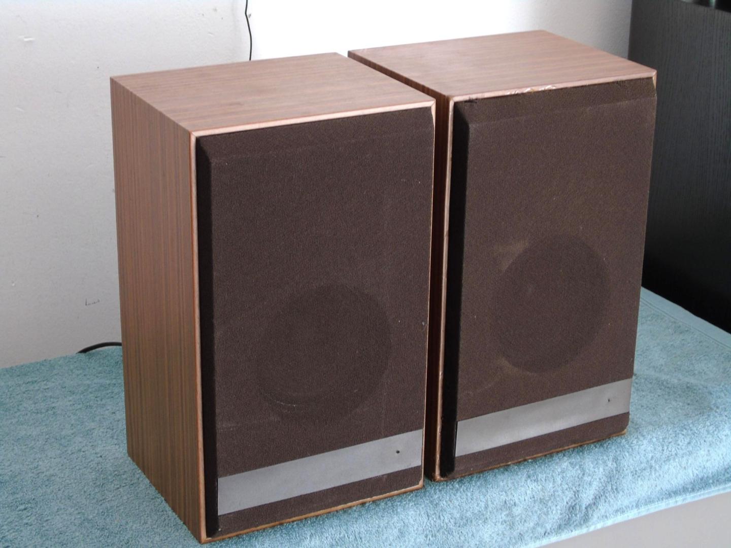 kolumny grundig rb-100 stereo. dostawa.