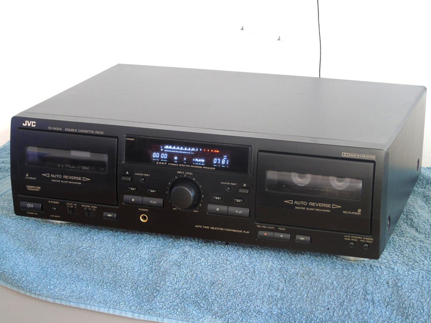 magnetofon jvc td-w254 ładny. dostawa.