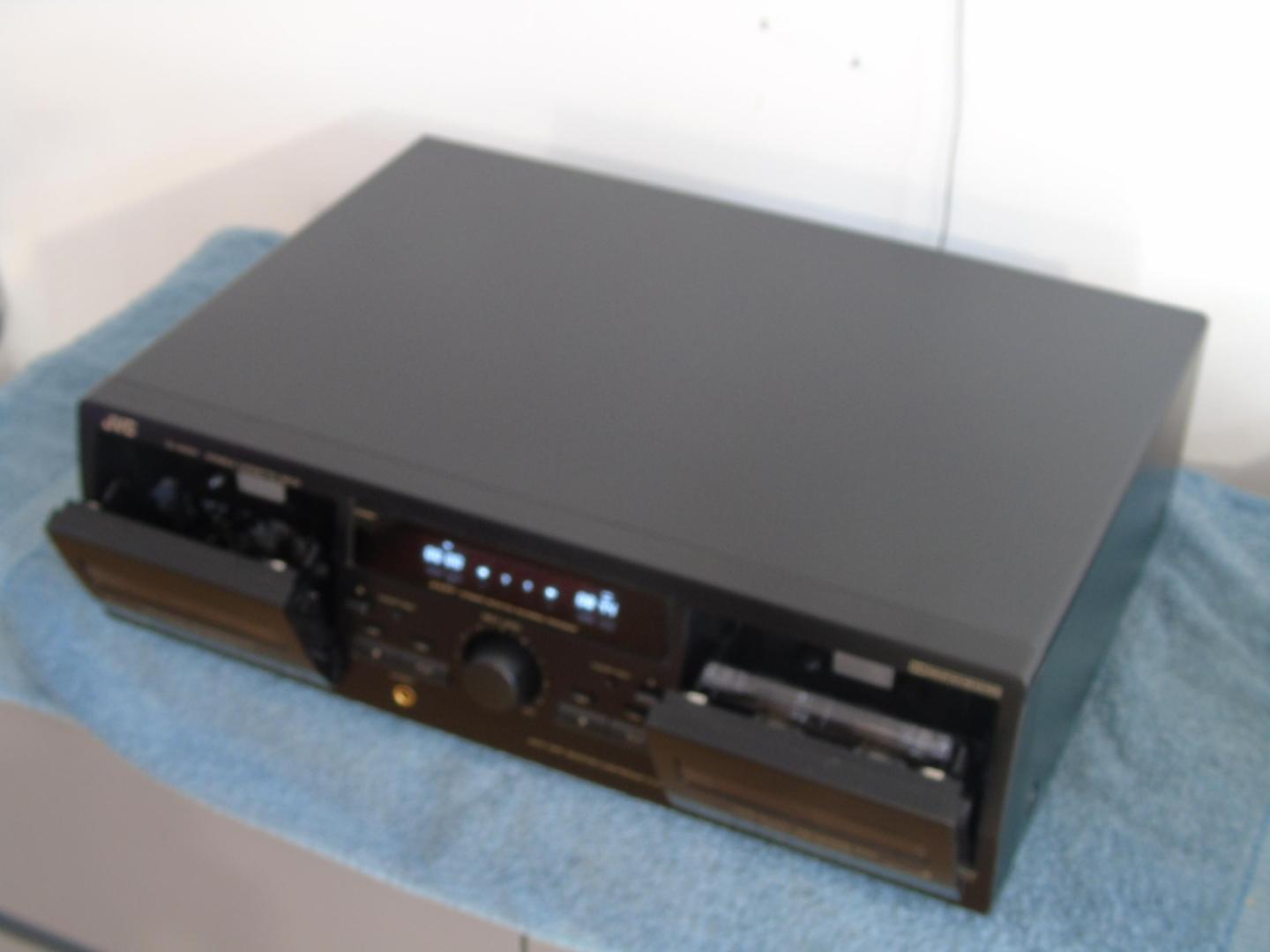magnetofon jvc td-w254 ładny. dostawa.