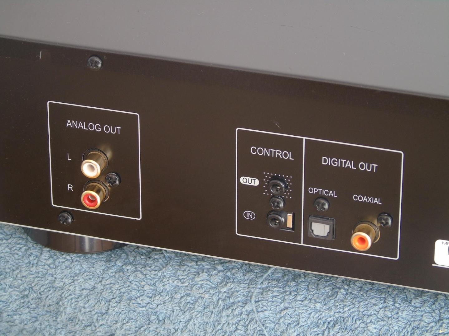 świetny cd pioneer dp-30ae sprawny i ładny. wysyłka.