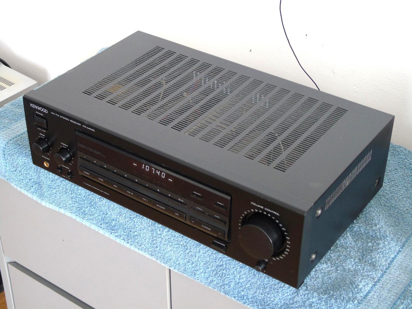 Wzmacniacz z radiem Kenwood KR-A4040 sprawny i ładny. WYSYŁKA.