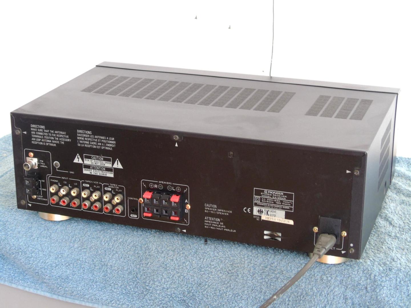 Japoński amplituner Pioneer SX-254 R ładny i sprawny. WYSYŁKA