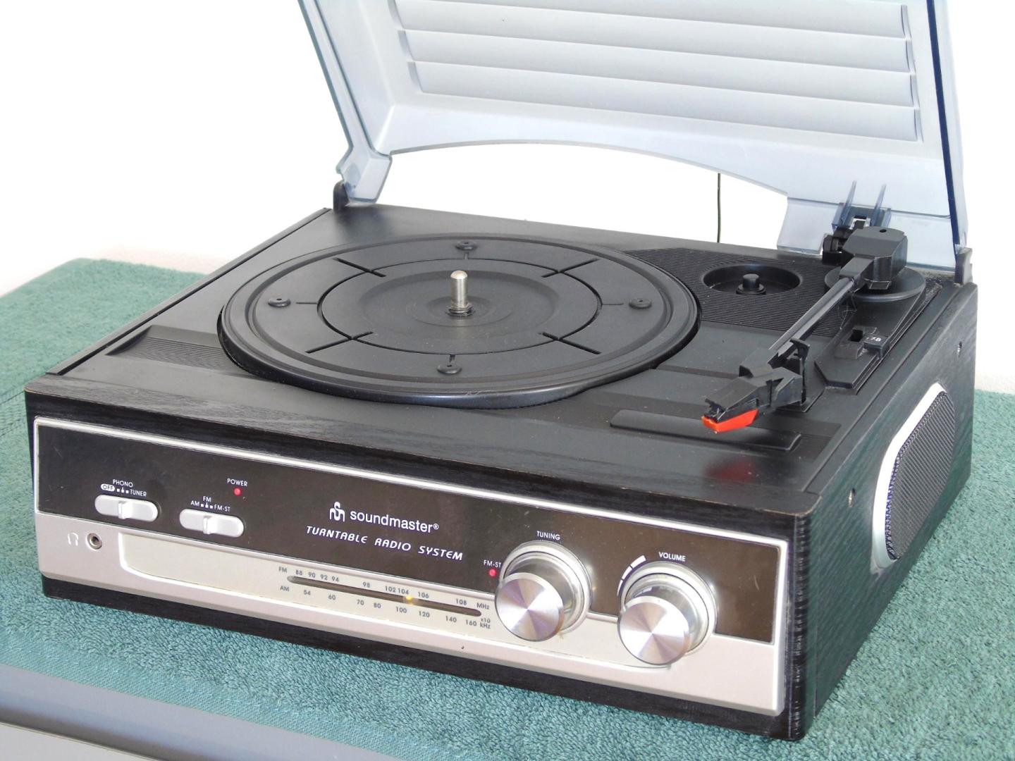 Gramofon z radiem głośniki sprawny WYSYŁKA.
