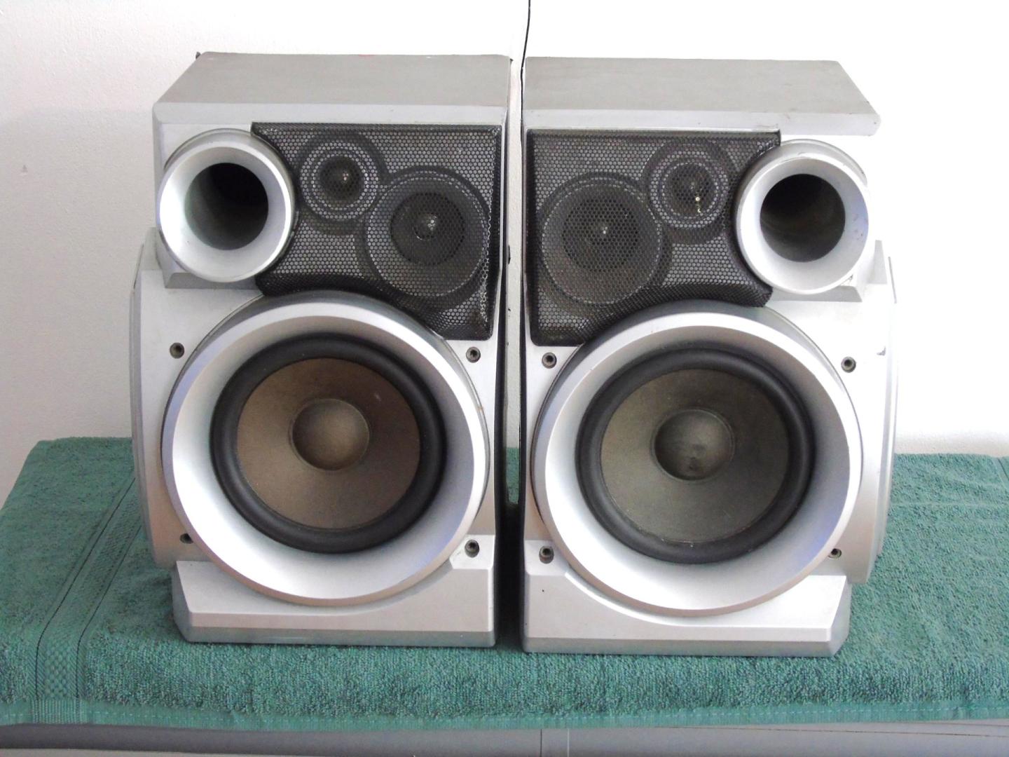 Kolumny JVC 2x 120 wat sprawne świetne stereo. DOSTAWA.