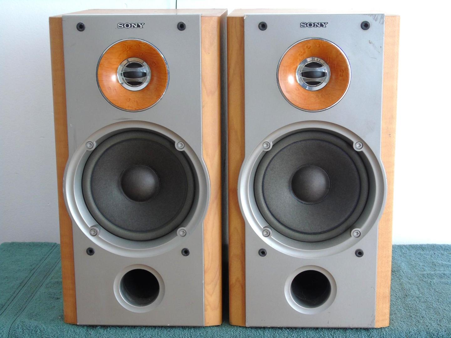 Japońskie kolumny stereo Sony sprawne. DOSTAWA.