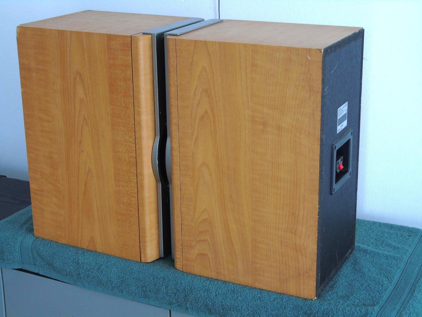 Japońskie kolumny stereo Sony sprawne. DOSTAWA.