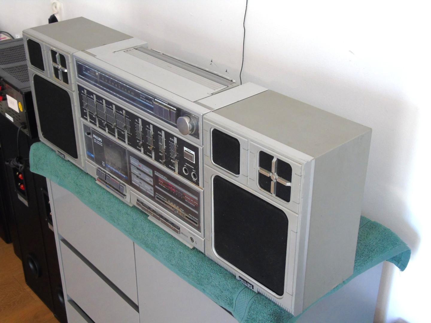 Radio magnetofon Philips D-8644 Vinage. DOSTAWA