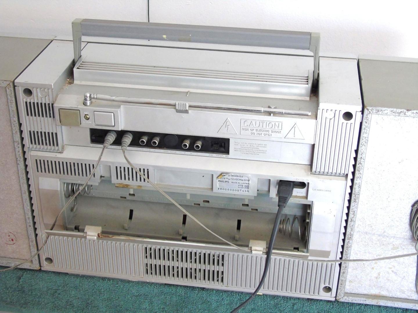 Radio magnetofon Philips D-8644 Vinage. DOSTAWA