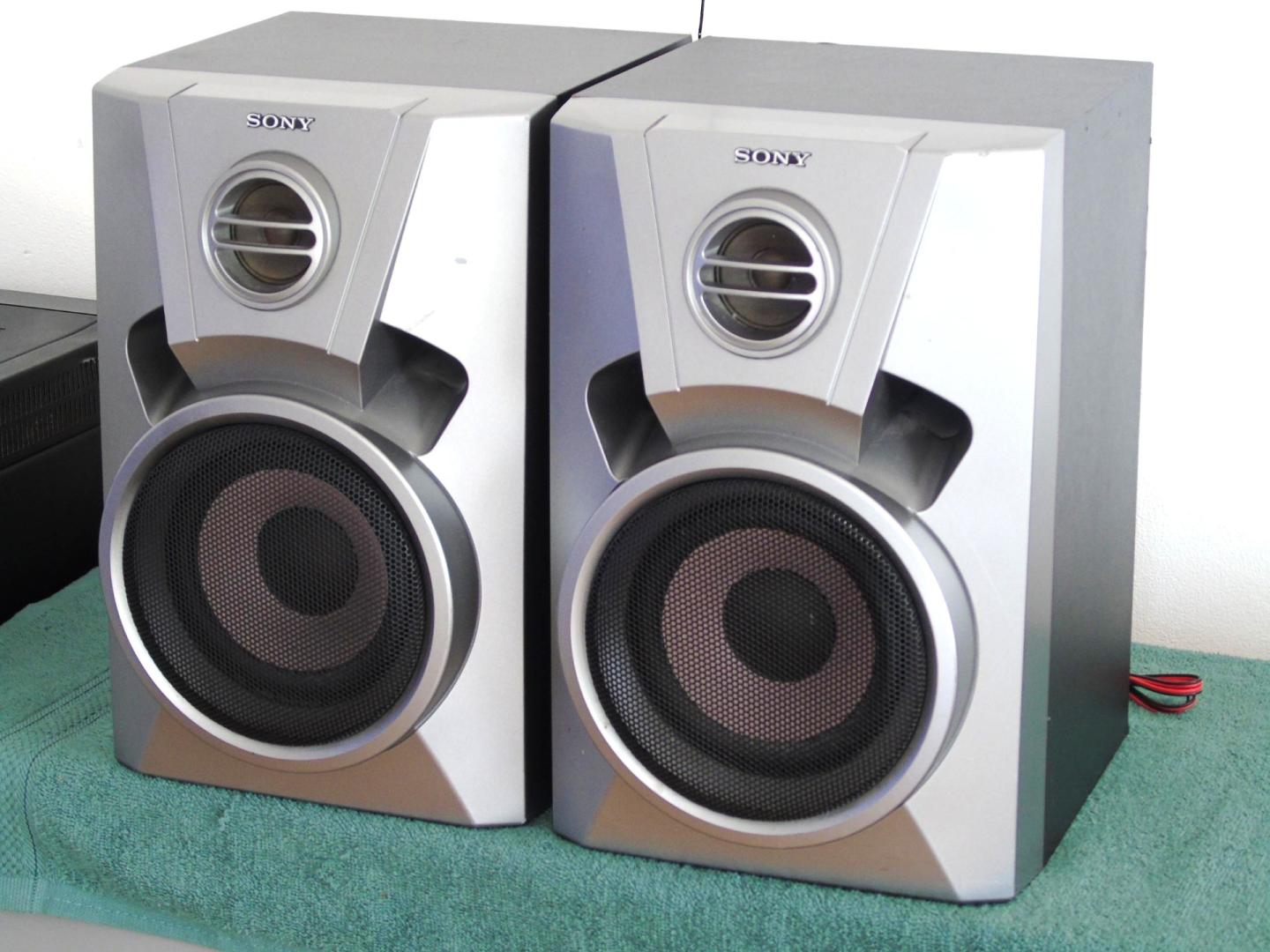 kolumny sony ss-bx2 mocne i sprawne. dostawa