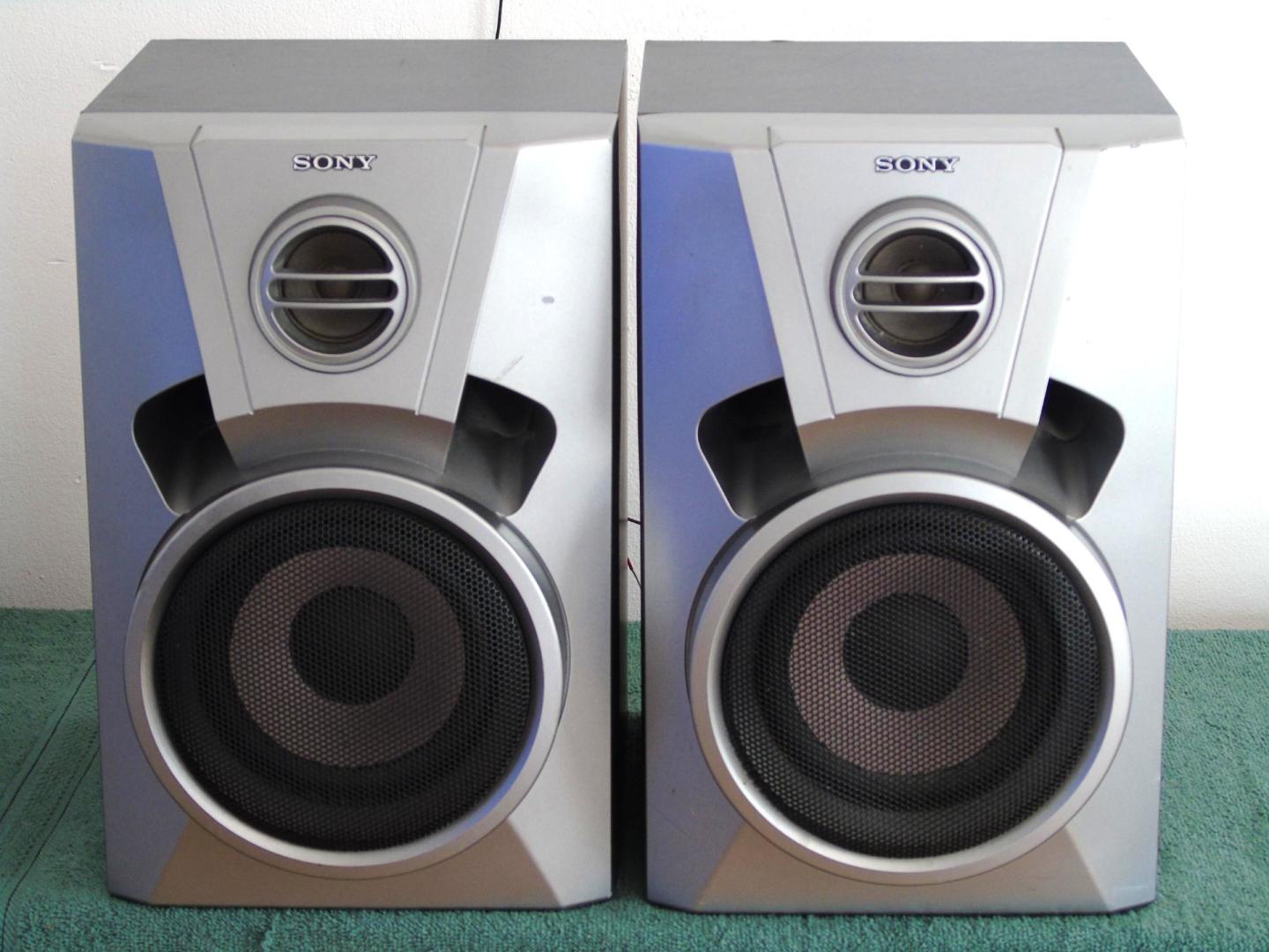 kolumny sony ss-bx2 mocne i sprawne. dostawa
