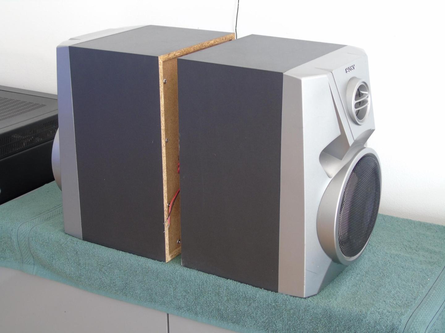 kolumny sony ss-bx2 mocne i sprawne. dostawa