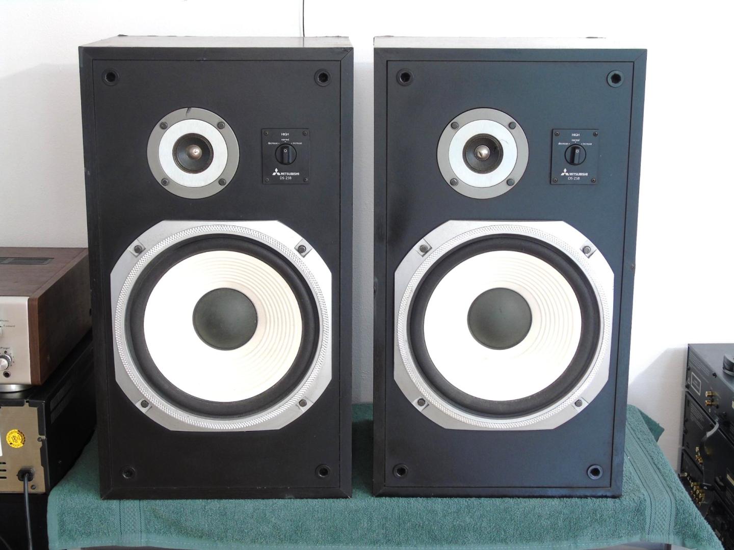 Kolumny Mitsubishi DS-25B świetne stereo Vintage. DOSTAWA.