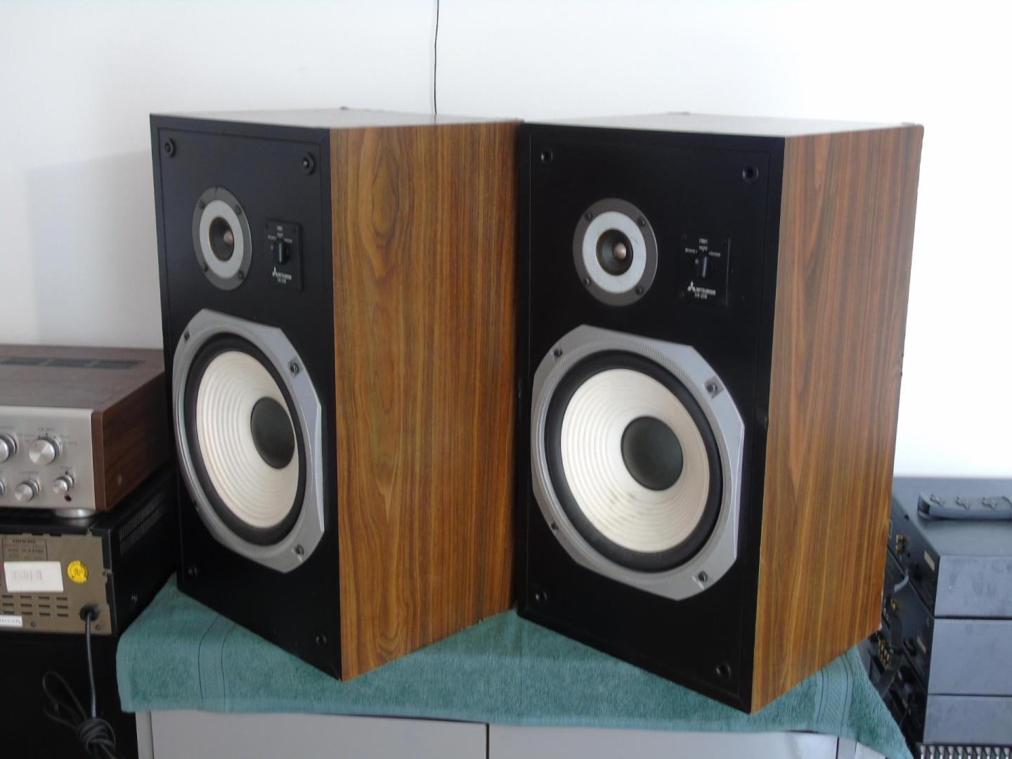 Kolumny Mitsubishi DS-25B świetne stereo Vintage. DOSTAWA.