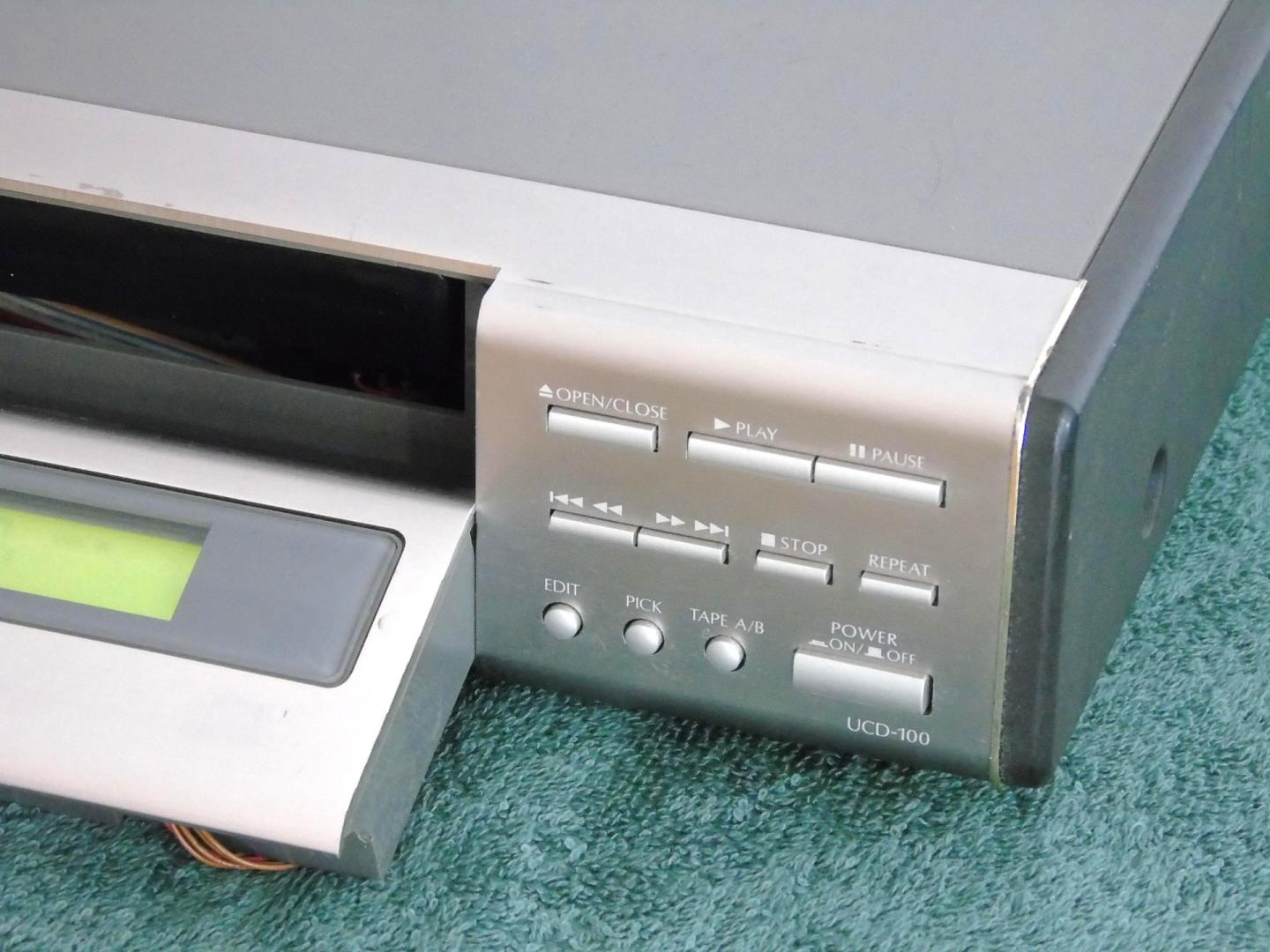 odtwarzacz płyt cd denon ucd-100 działa. wysyłka