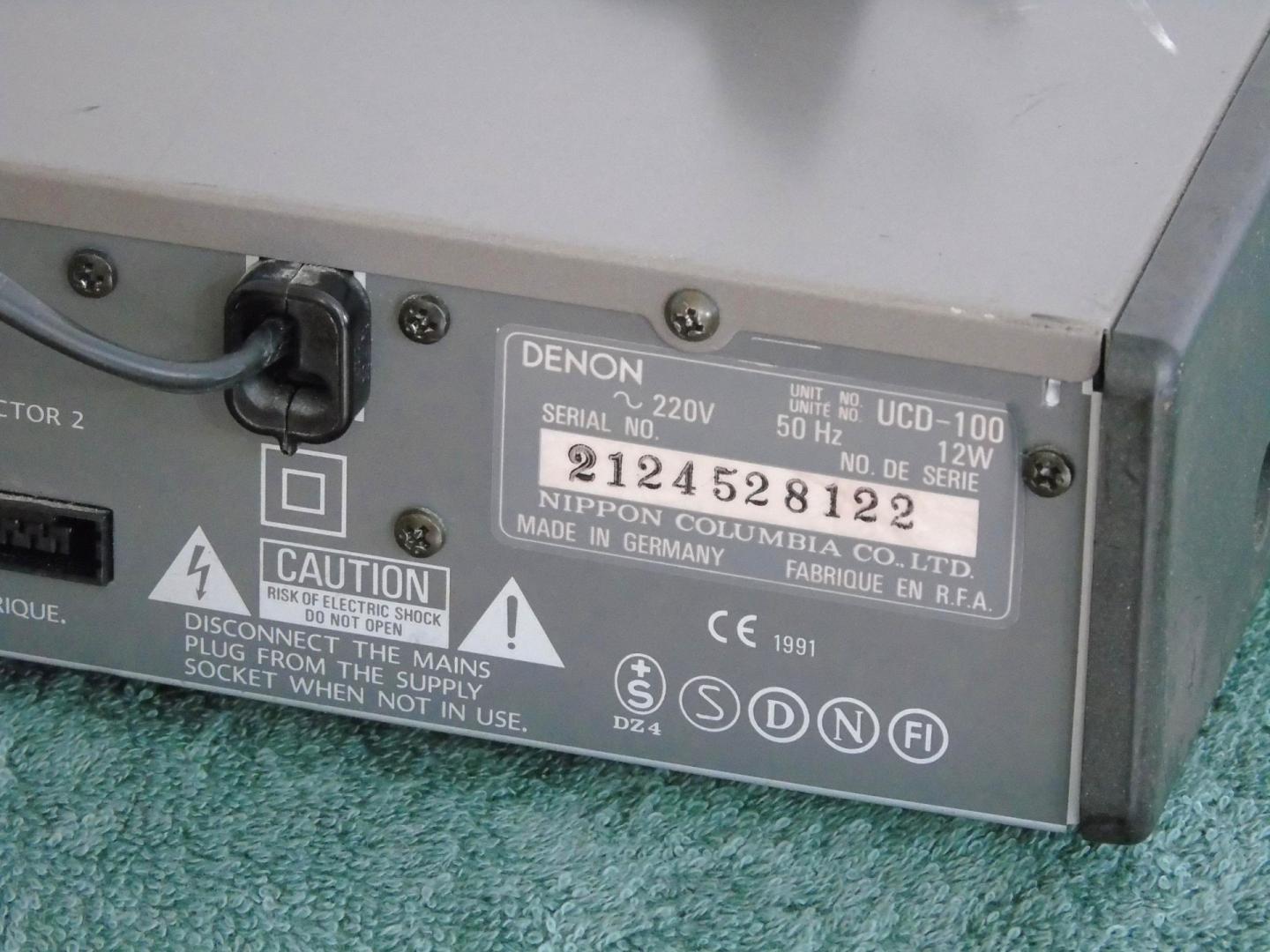 odtwarzacz płyt cd denon ucd-100 działa. wysyłka