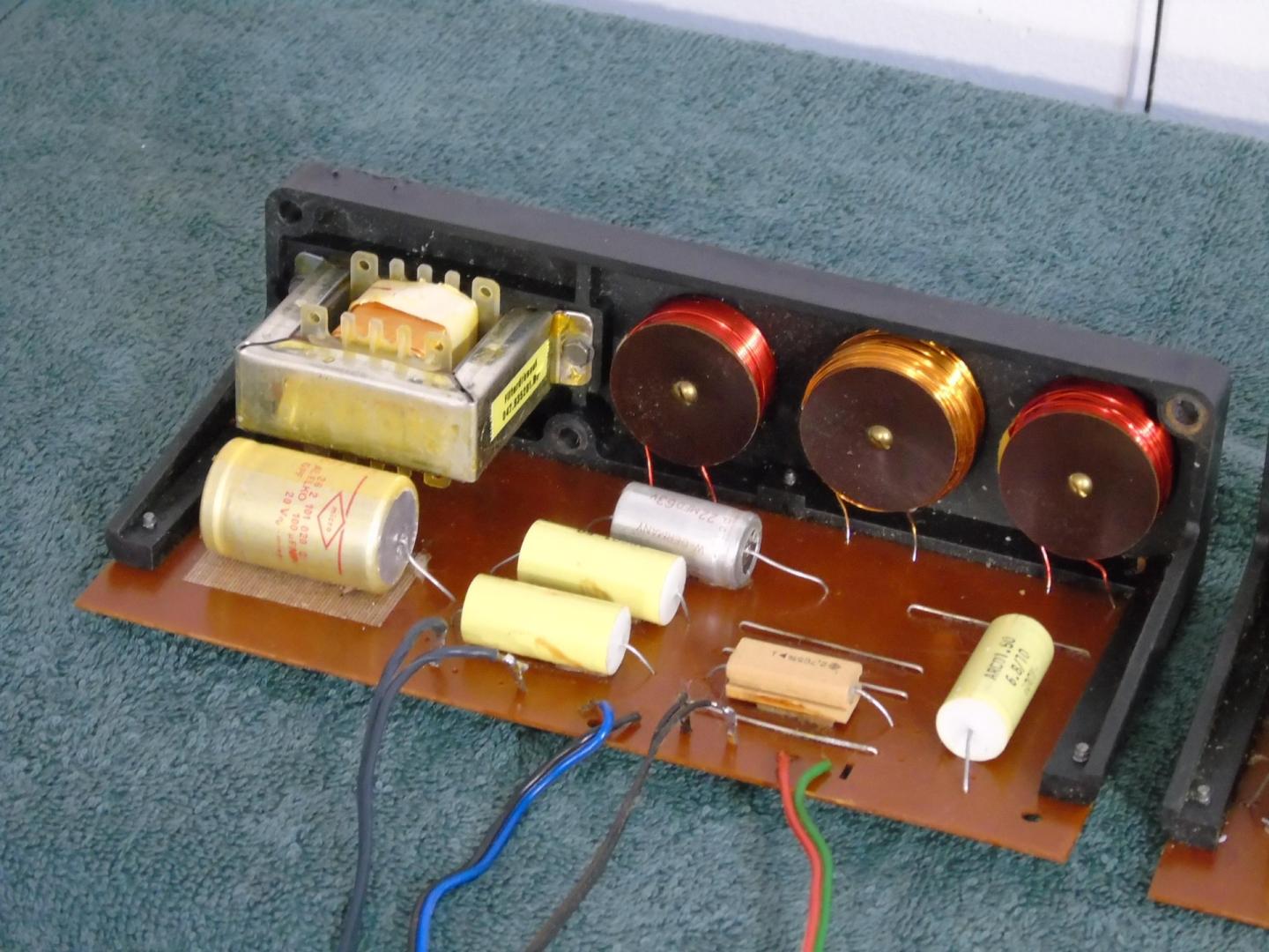 Zwrotnice audio Telefunken 3-drożne duże .WYSYŁKA