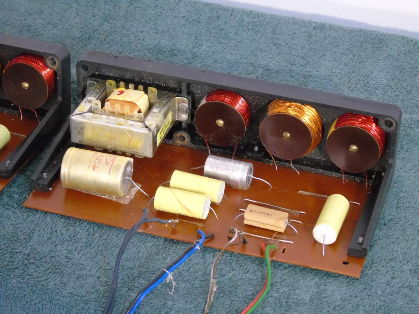 Zwrotnice audio Telefunken 3-drożne duże .WYSYŁKA