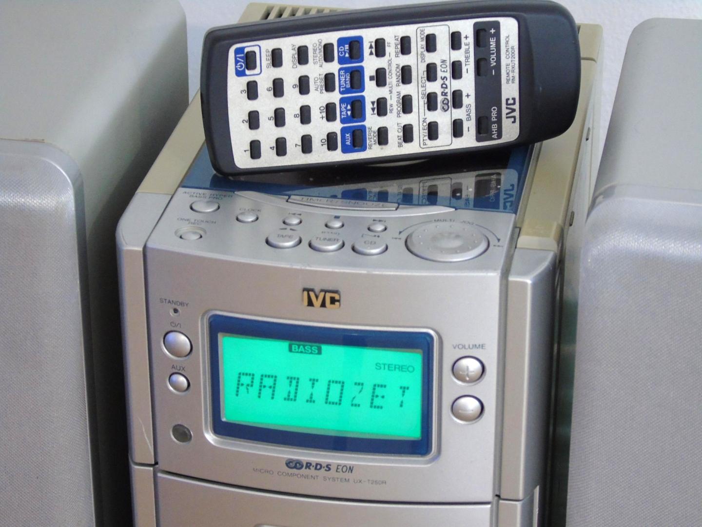 sprawna wieża jvc ux-t250 pilot kolumny, wysyłka.