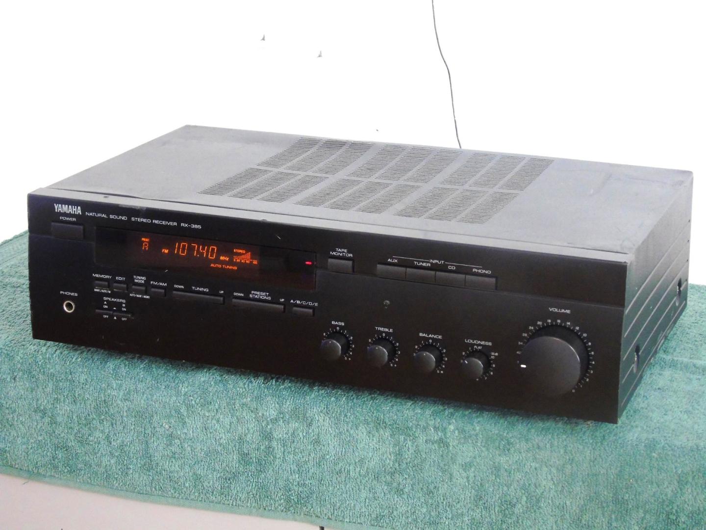 Amplituner Yamaha RX-385 świetne stereo. WYSYŁKA