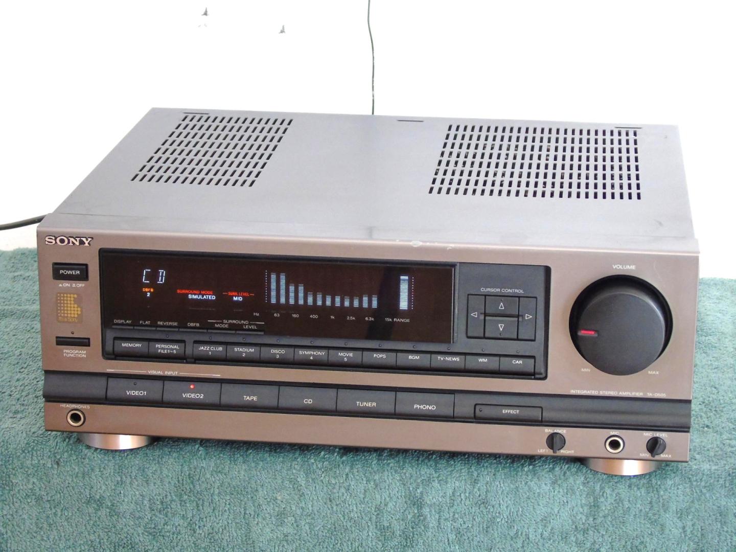 Wzmacniacz Sony TA-D505 korektor graficzny sprawny. WYSYŁKA