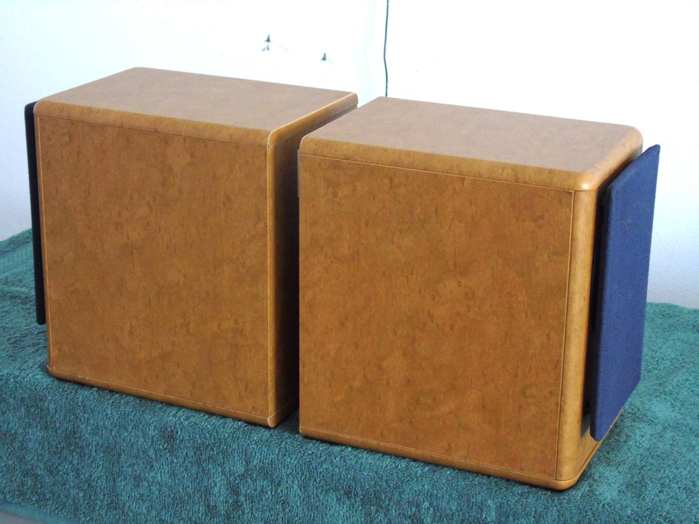 kolumny stereo jvc ładne i sprawne. wysyłka.