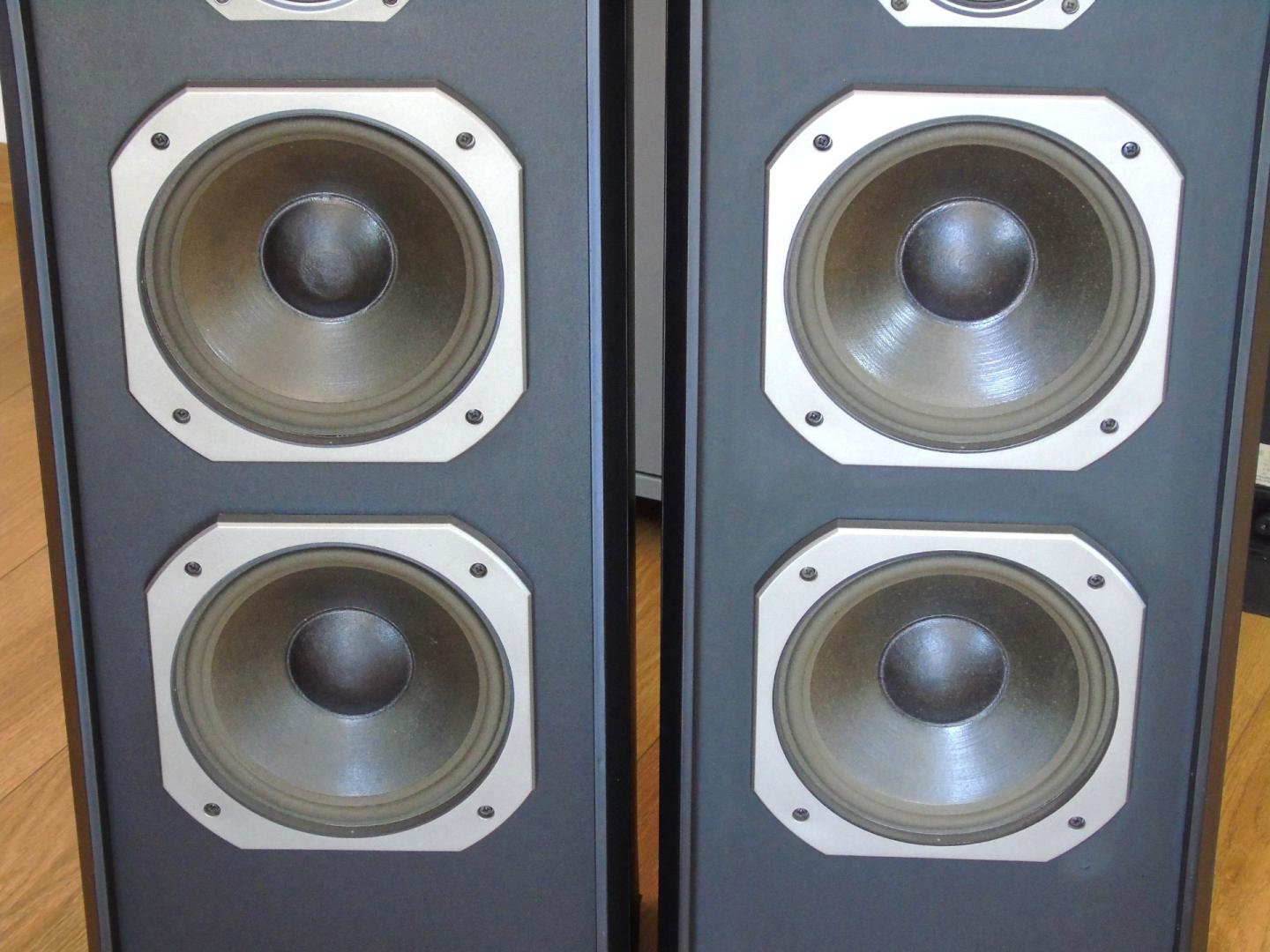 Kolumny stereo SHARP CP-7700 sprawne i mocne 2 x 250 wat. 8 ohm. DOSTA