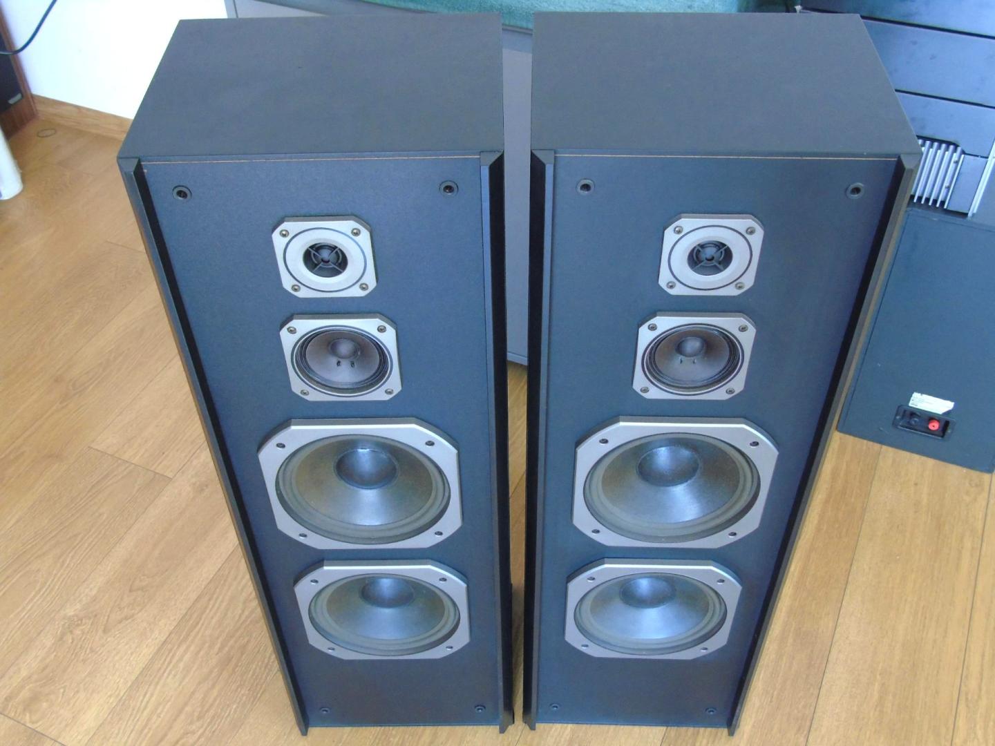 Kolumny stereo SHARP CP-7700 sprawne i mocne 2 x 250 wat. 8 ohm. DOSTA