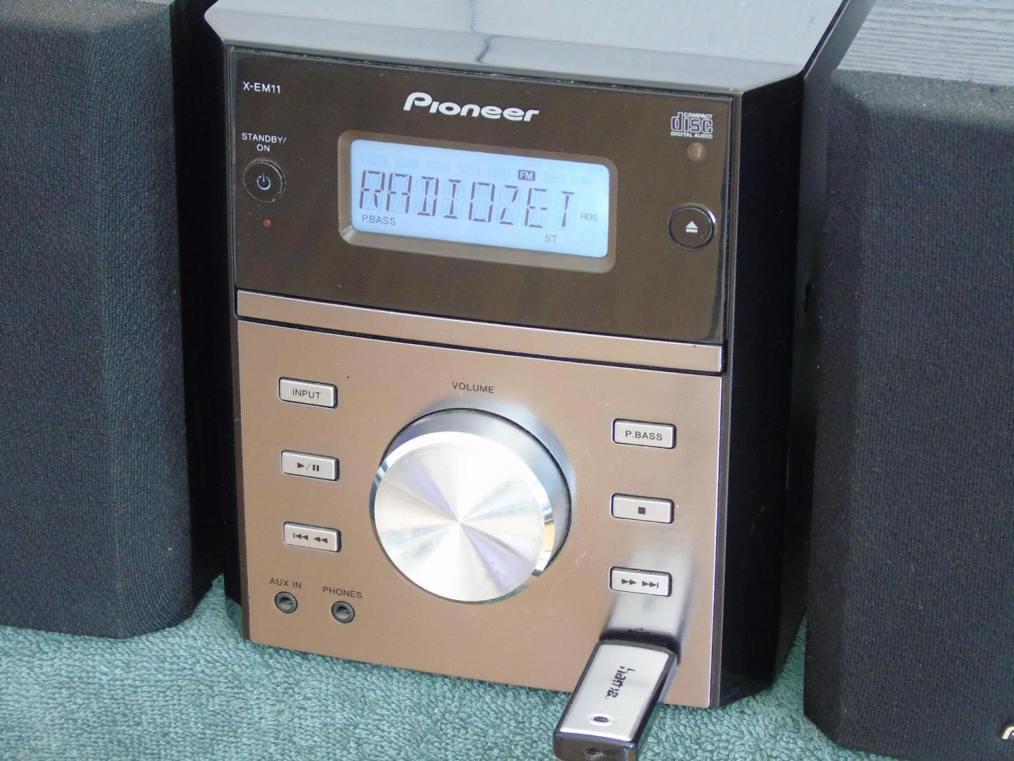 wieża pioneer pilot cd usb mp-3 aux kolumny sprawna. dostawa