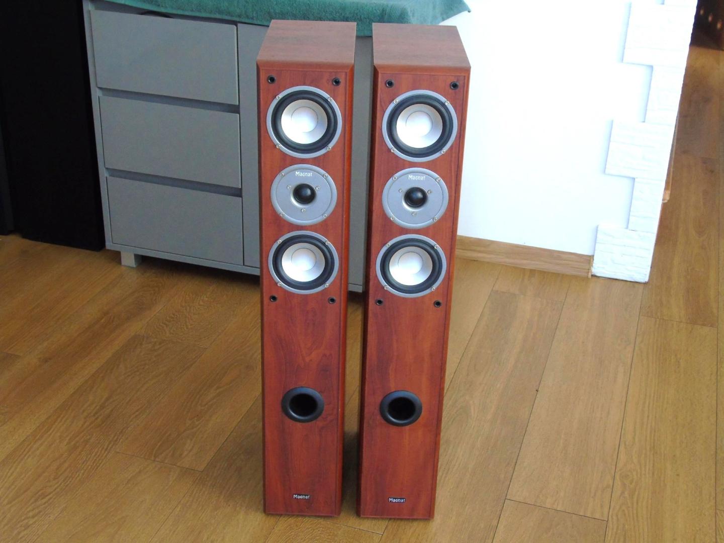Kolumny Magnat sprawne świetne stereo 2x 280 wat.. DOSTAWA