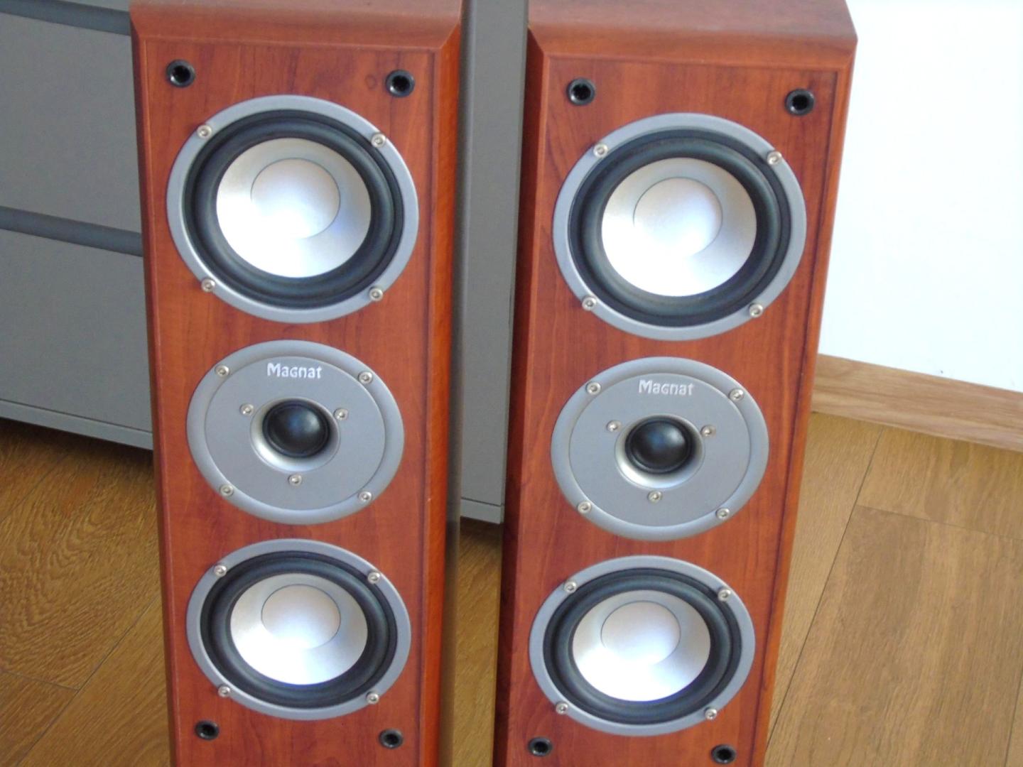 Kolumny Magnat sprawne świetne stereo 2x 280 wat.. DOSTAWA