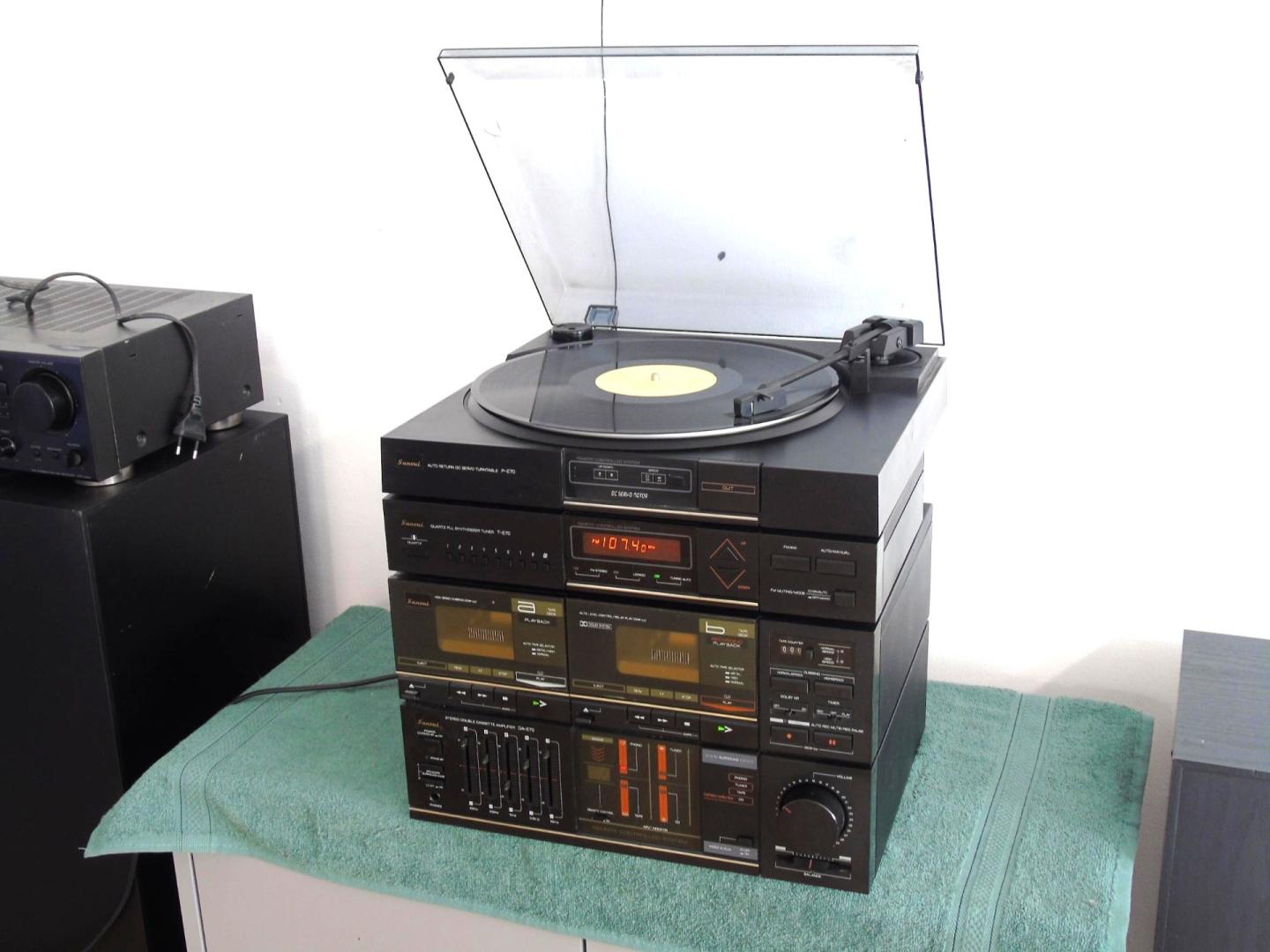 Wieża stereo Sansui z gramofonem korektor AUX. DOSTAWA.