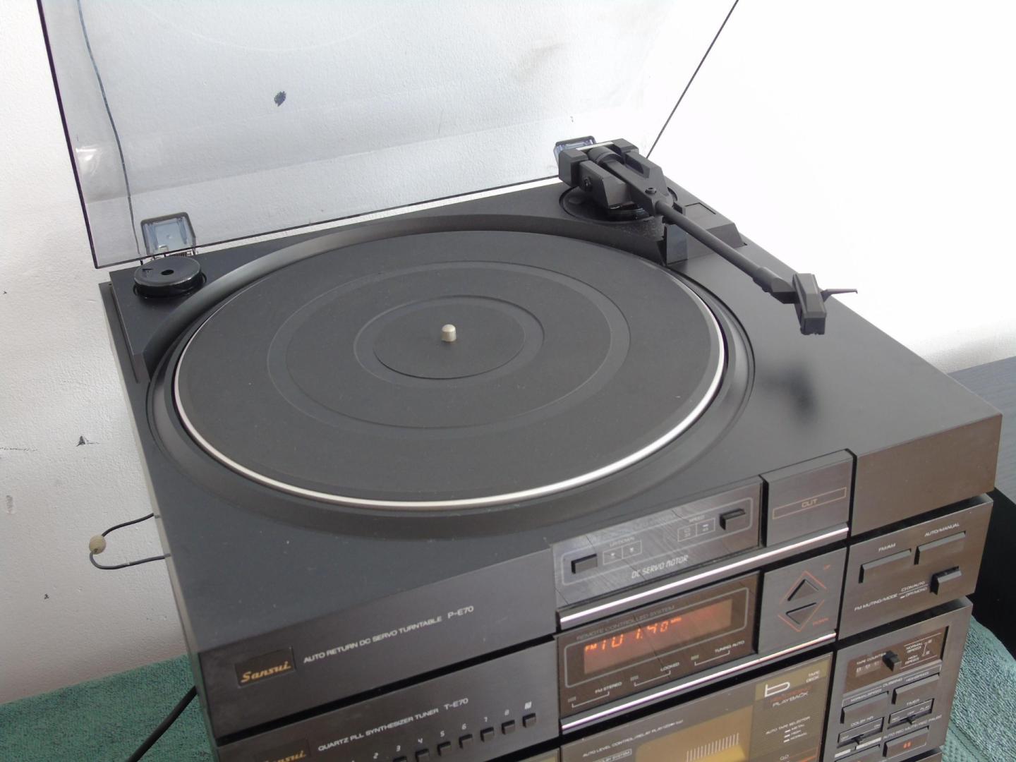 Wieża stereo Sansui z gramofonem korektor AUX. DOSTAWA.