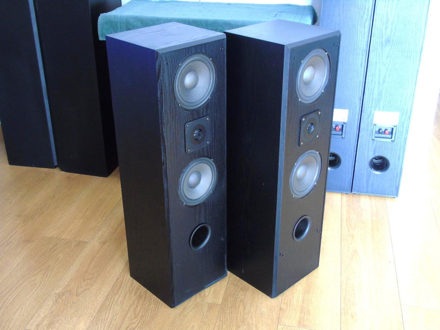 świetne kolumny yamaha ns-g40. dostawa
