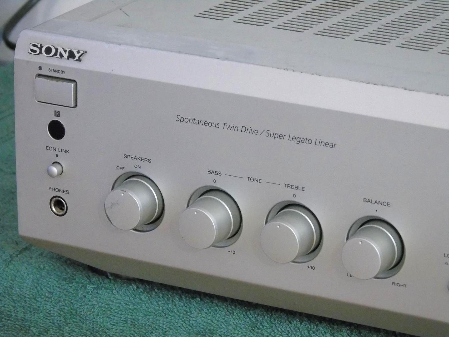 wzmacniacz sony ta-fe520r sprawny i mocny. dostawa