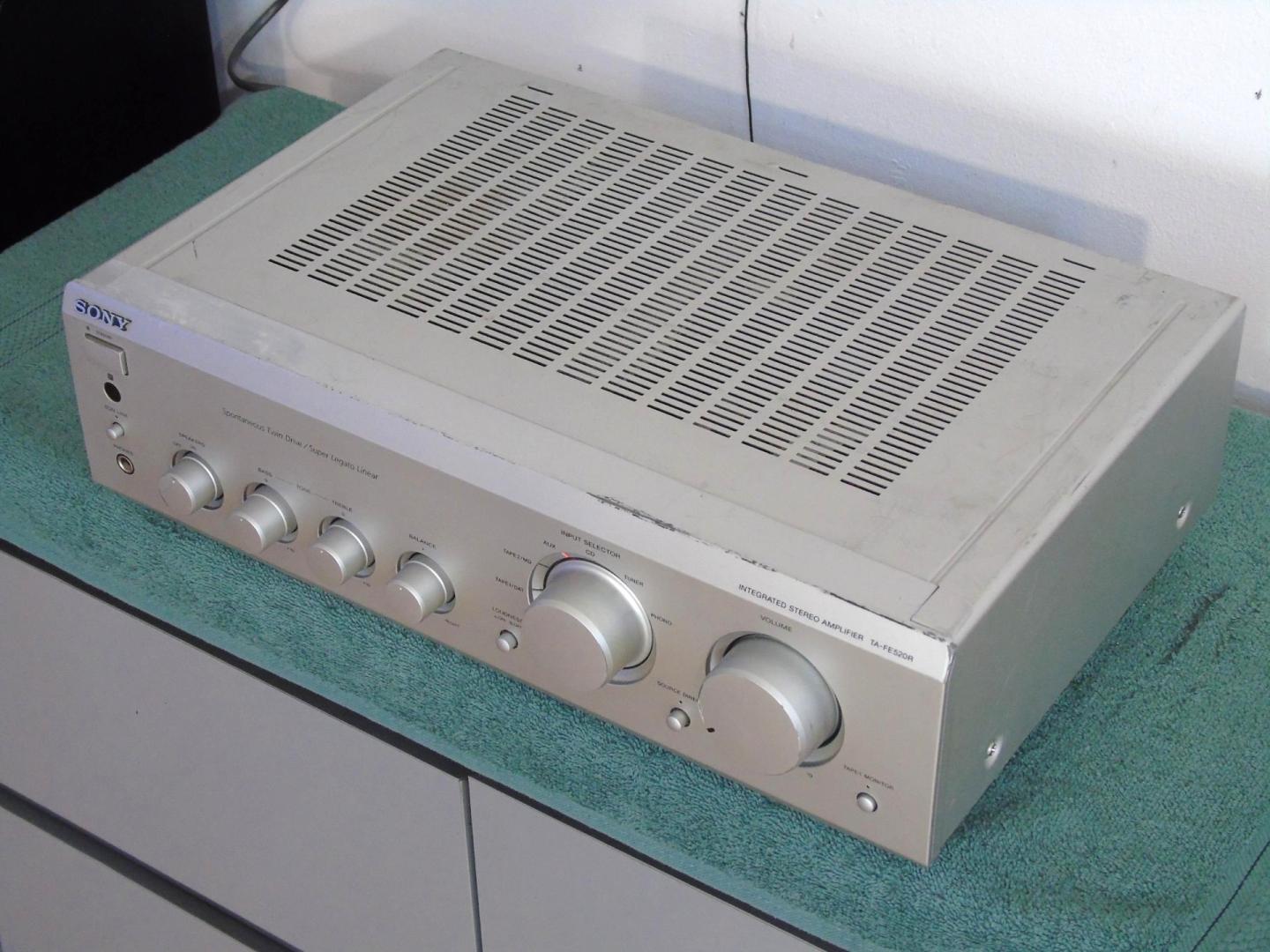 wzmacniacz sony ta-fe520r sprawny i mocny. dostawa