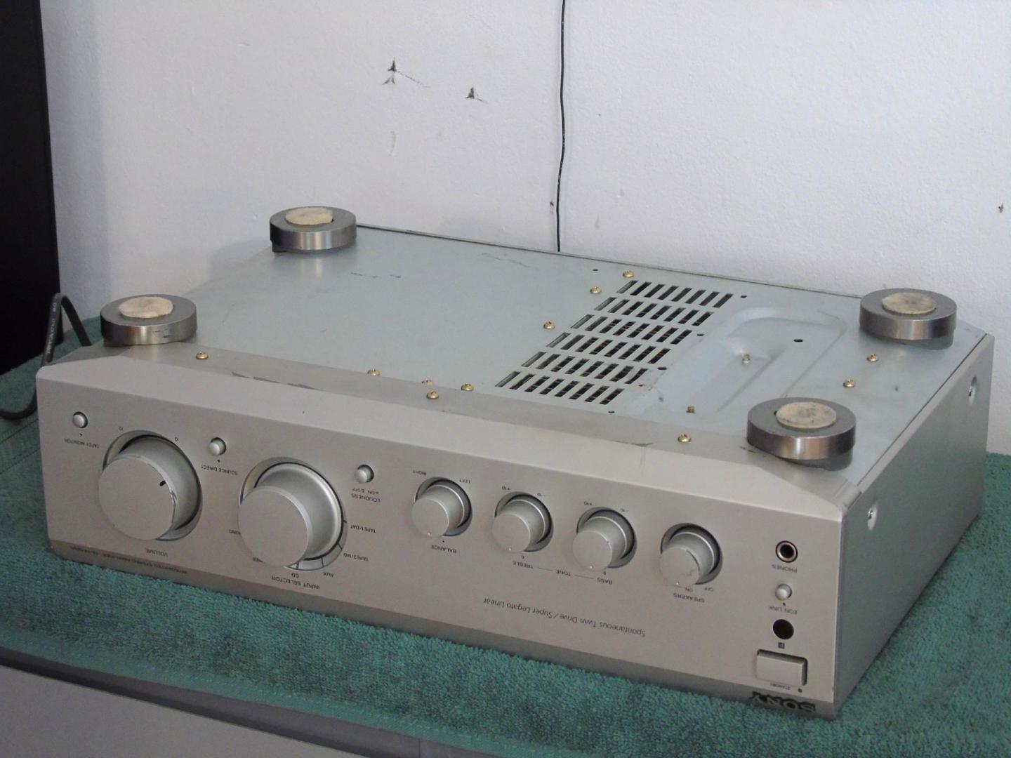 wzmacniacz sony ta-fe520r sprawny i mocny. dostawa