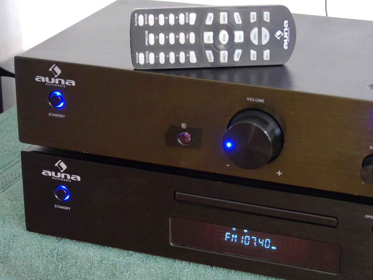 śliczny zestaw stereo auna pilot usb mp3 cd rds aux sprawna. dostawa