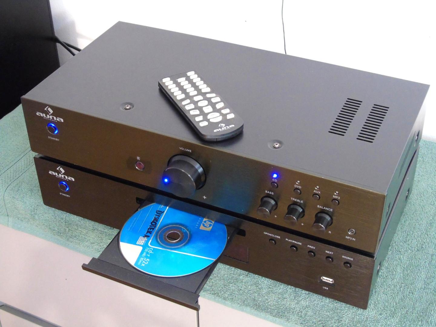 śliczny zestaw stereo auna pilot usb mp3 cd rds aux sprawna. dostawa