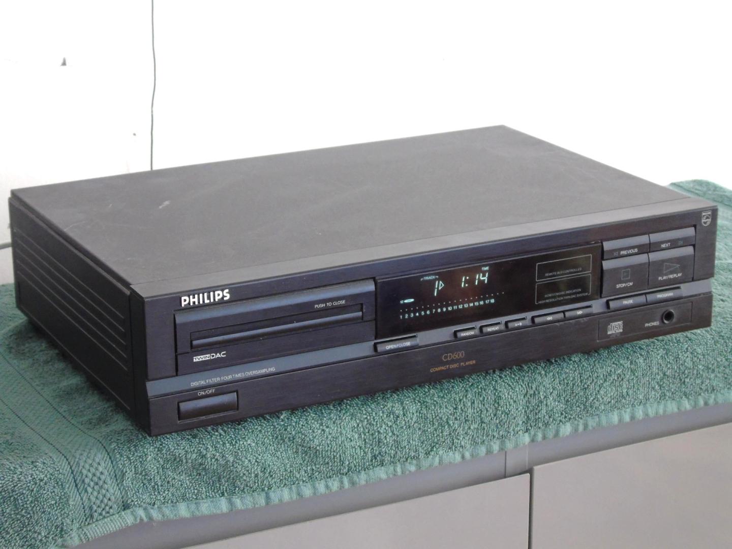 cd philips cd-600 sprawny i ładny. wysyłka.