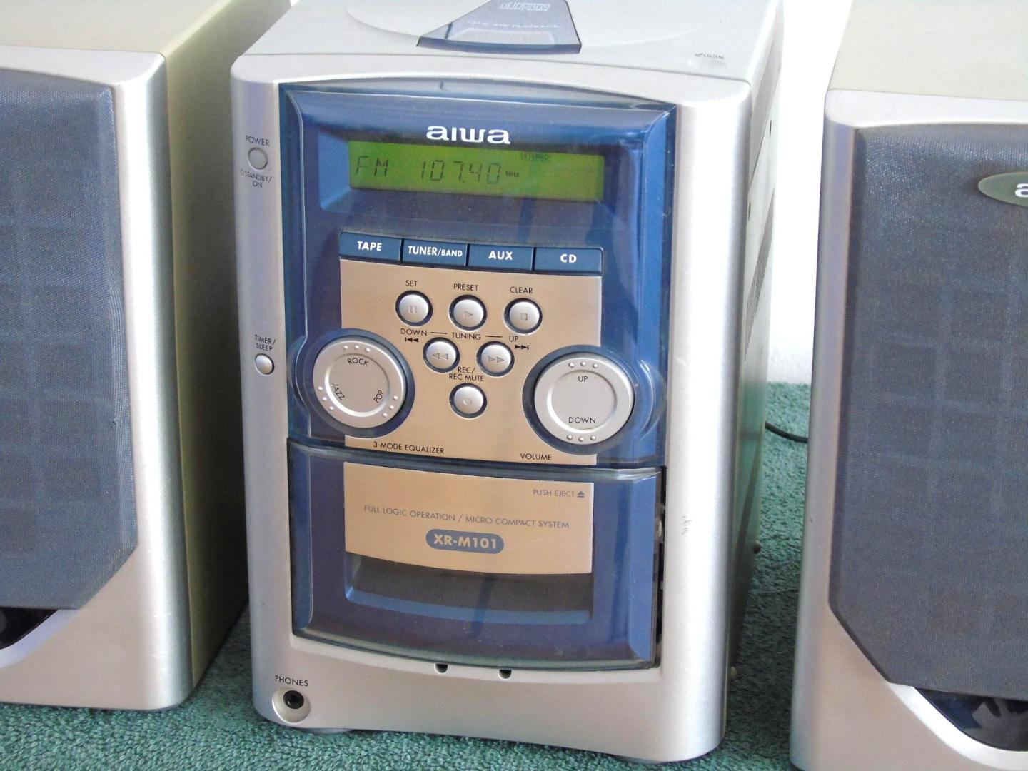 wieża aiwa kolumny radio aux . dostawa.