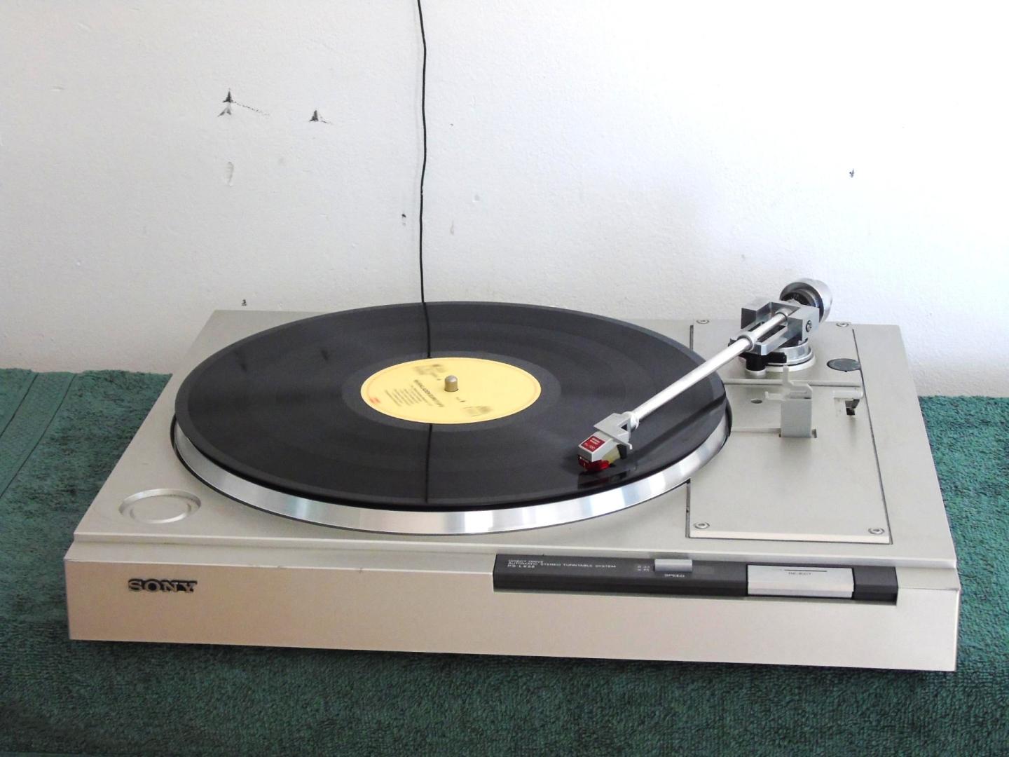 gramofon sony ps-lx22. direct drive. pół-automat igła. dstawa