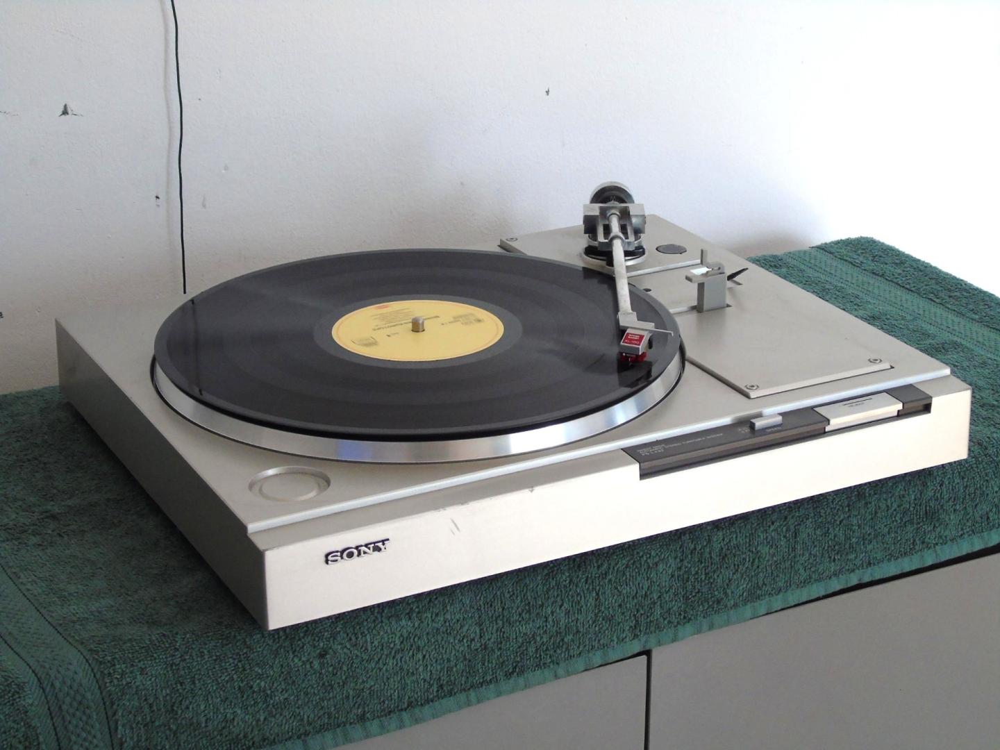 gramofon sony ps-lx22. direct drive. pół-automat igła. dstawa