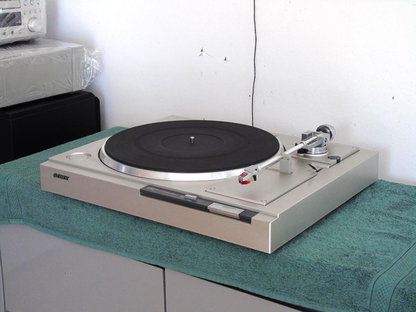 gramofon sony ps-lx22. direct drive. pół-automat igła. dstawa