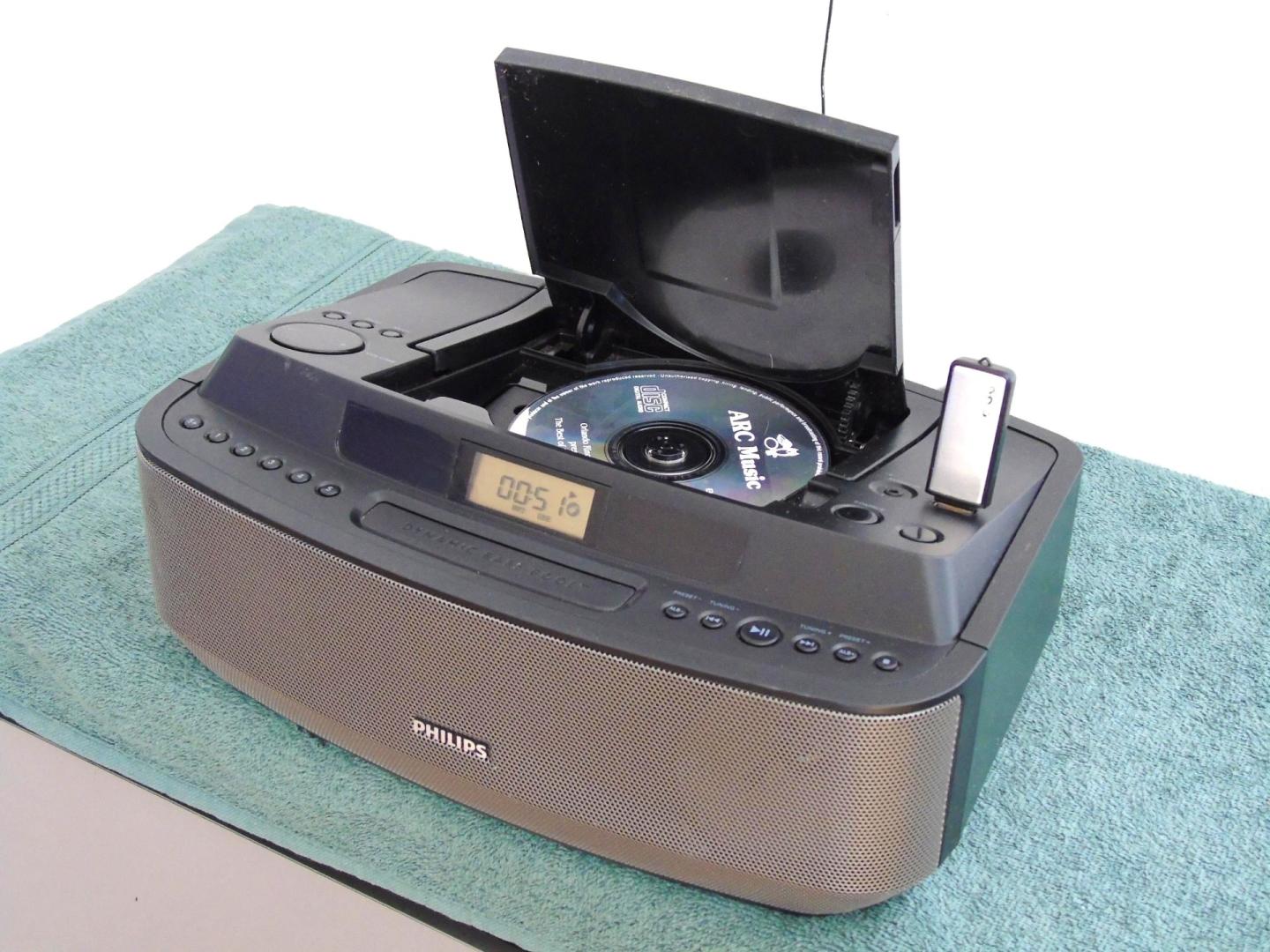 zestaw audio philips cd usb. radio aux. wysyłka.
