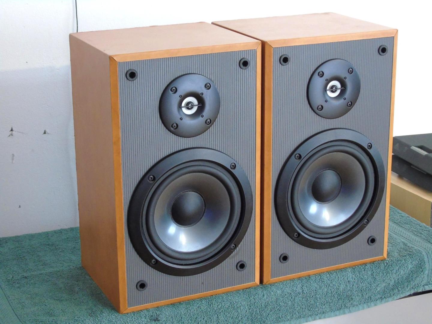 kolumny sony ss-mb200 mocne 2 x 100 wat 8 ohm. wysyłka.